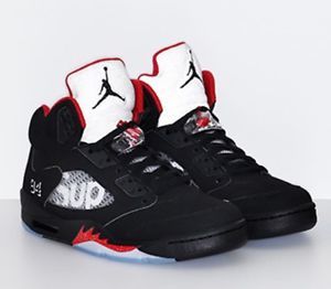 Supreme x Air Jordan 5 - Black