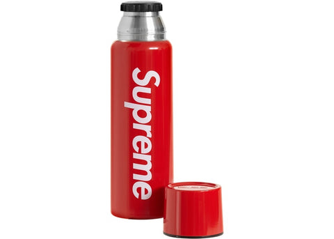 Supreme SIGG Vacuum Insulated 0.75L Bottle Red